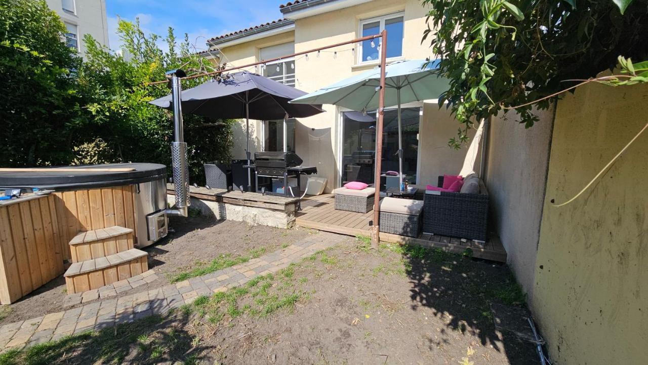Bed To Rent - Maison Calme Avec Jacuzzi Sous Supplement Bordeaux Eksteriør bilde